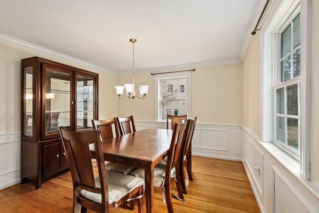 14 Coach Road Chelmsford, MA 01824 - Photo 10 of 31 Gallery Image 10