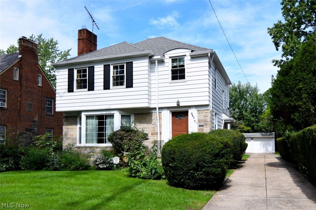 3477 Edison Road Cleveland Heights, OH 44121 - Photo 1 of 31 Gallery Image 1