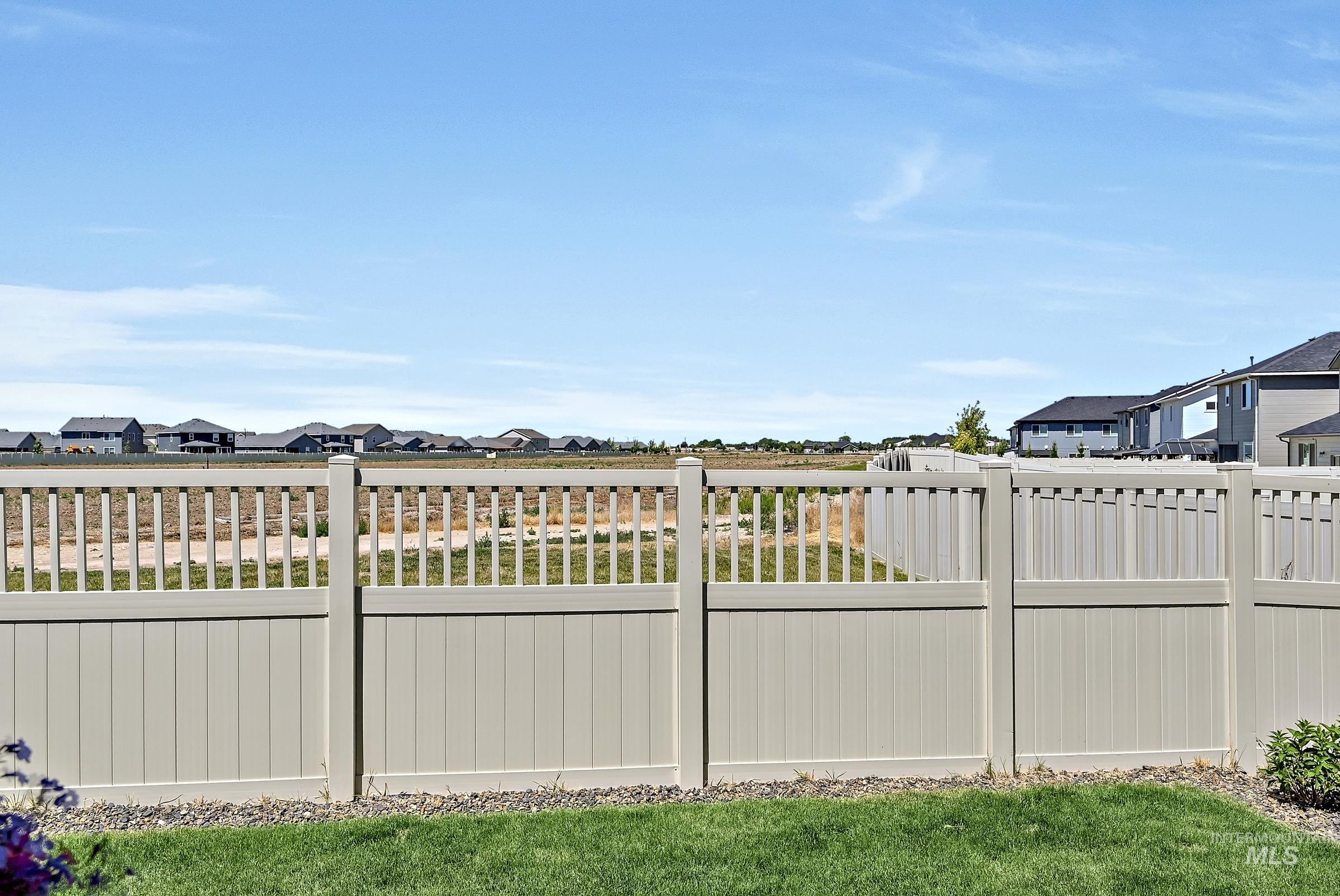 296 West Broyhill Street Meridian, ID 83642 - Photo 30 of 33