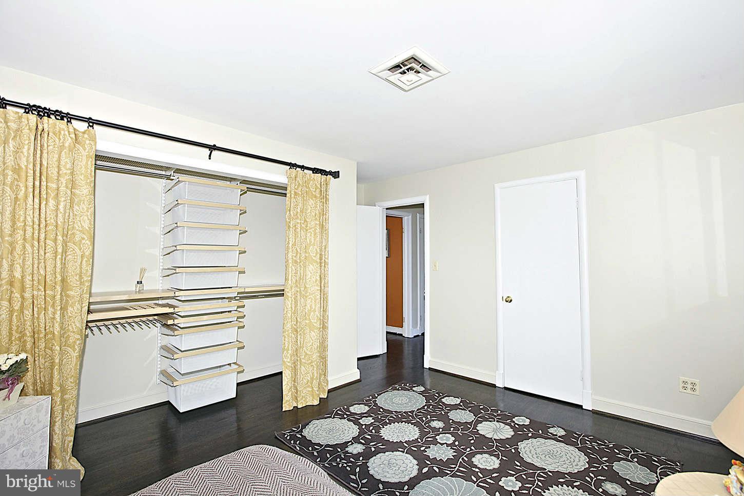 6870 Churchill Road McLean, VA 22101 - Photo 13 of 30 Bedroom