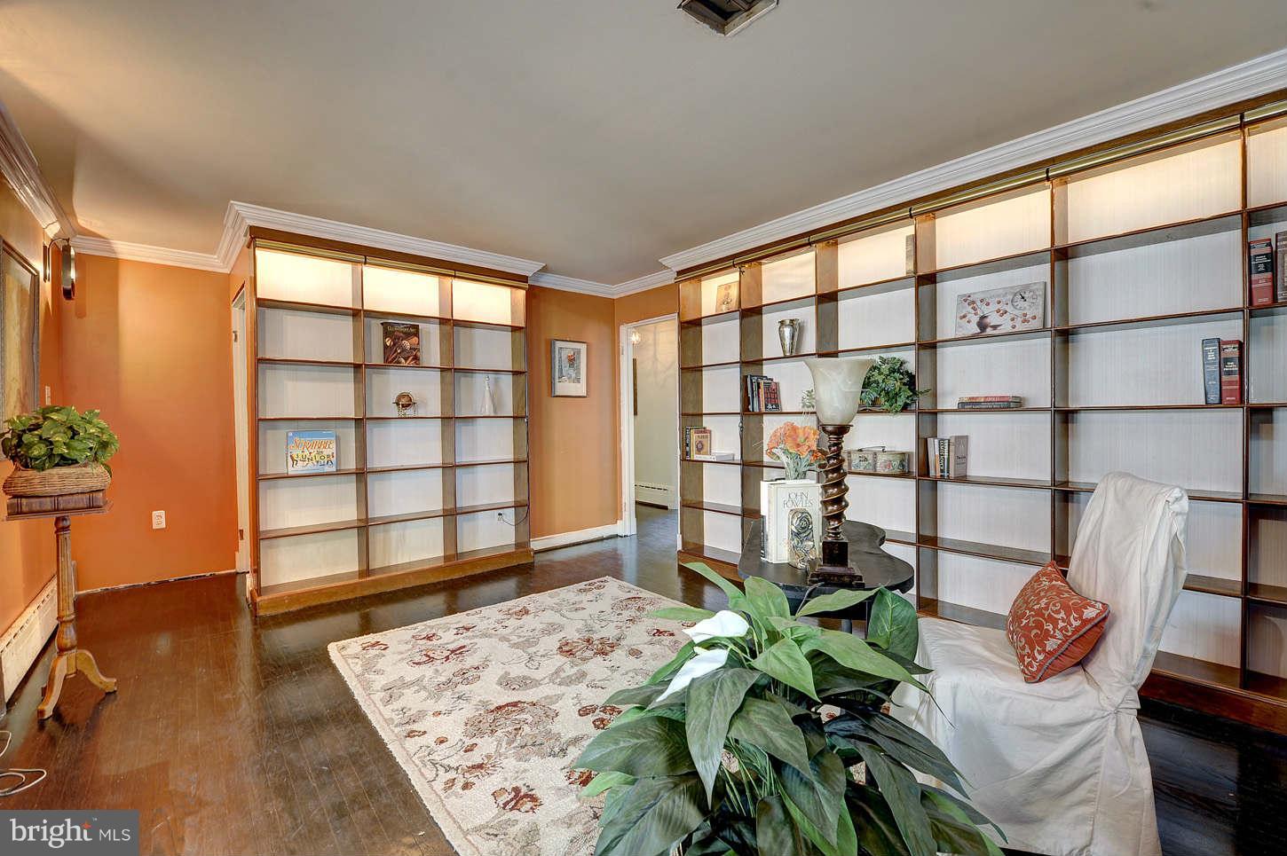 6870 Churchill Road McLean, VA 22101 - Photo 16 of 30 Interior (General)