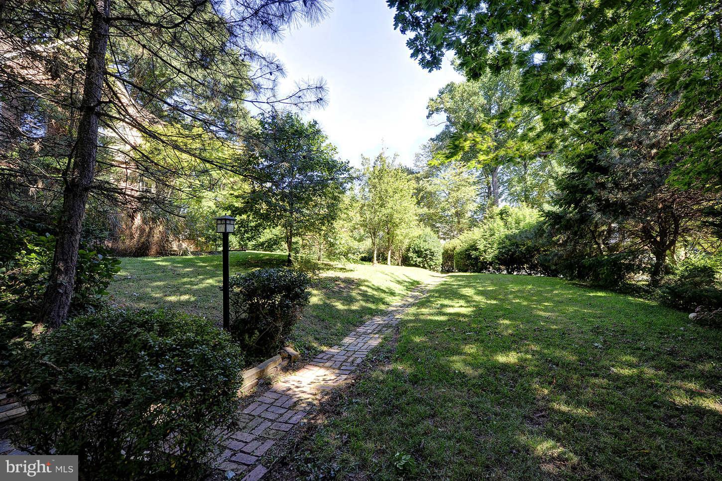 6870 Churchill Road McLean, VA 22101 - Photo 29 of 30 Exterior (General)