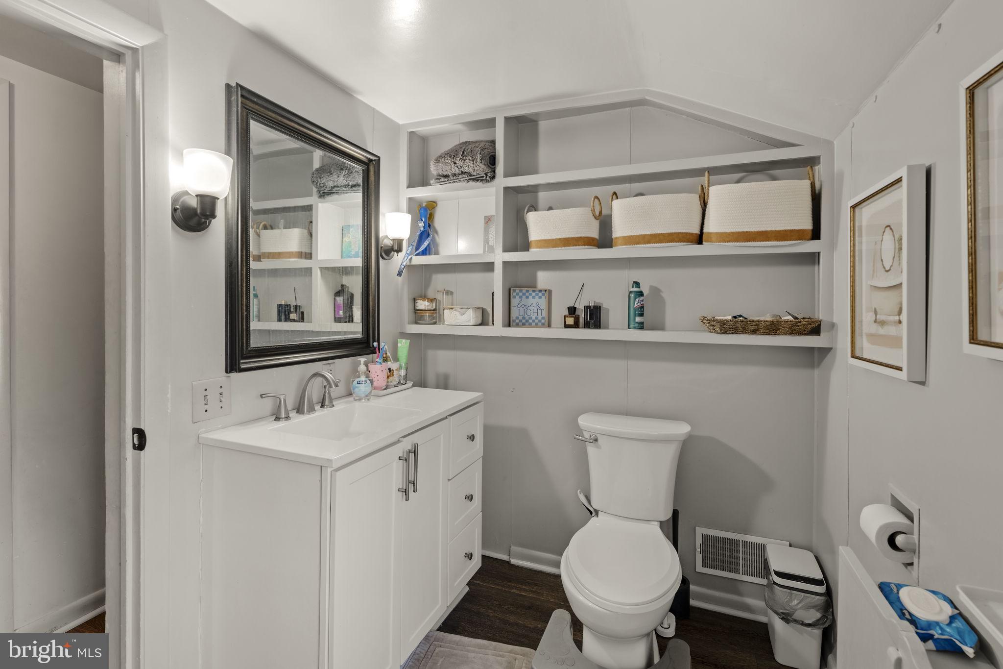 107 Crest Road Lititz, PA 17543 - Photo 11 of 20 Gallery Image 11