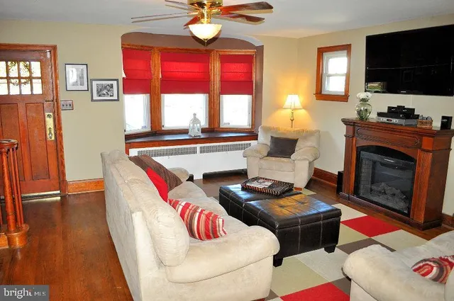 $275,000 | 901 Leeds Avenue, Baltimore, MD 21229