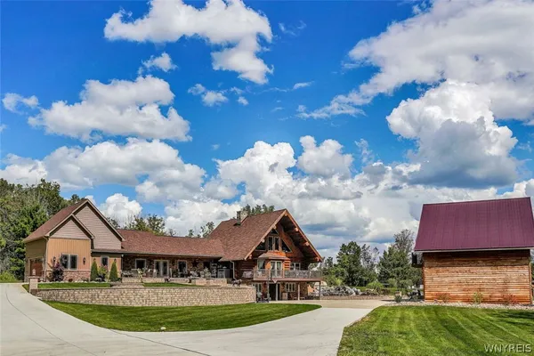 $1,590,000 | 307 Holland Road, Java, NY 14009