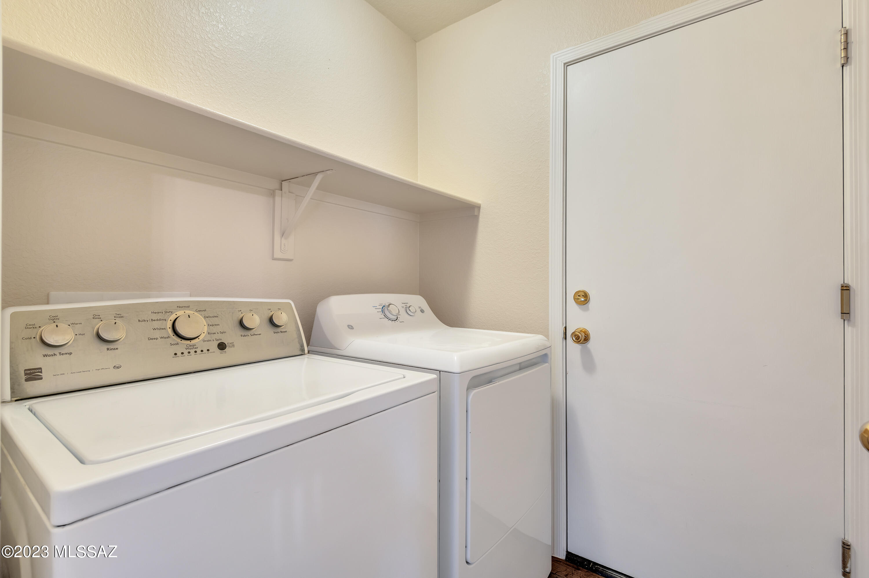 2351 West Rousseau Street Tucson, AZ 85741 - Photo 17 of 21 Gallery Image 17