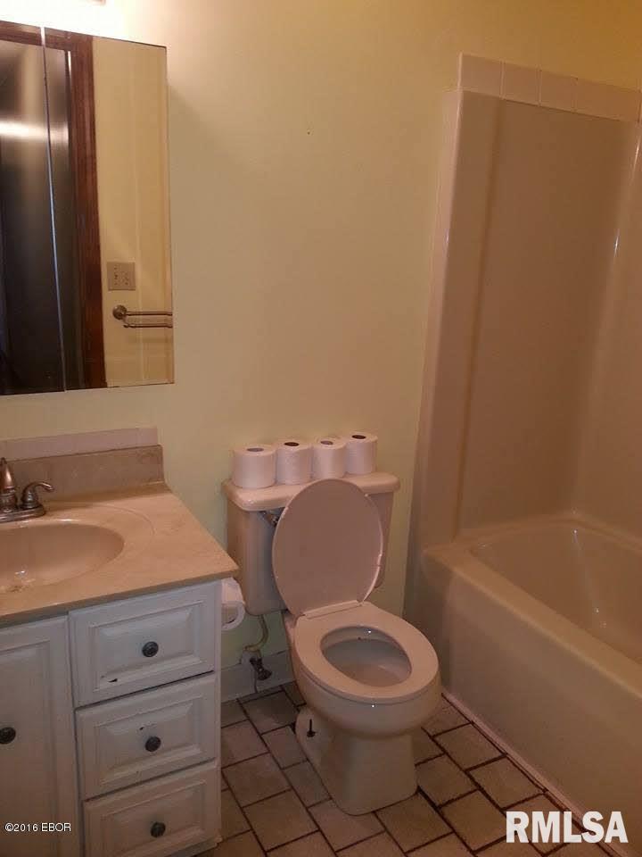 1082 Cardinal Road Carbondale, IL 62901 - Photo 11 of 19