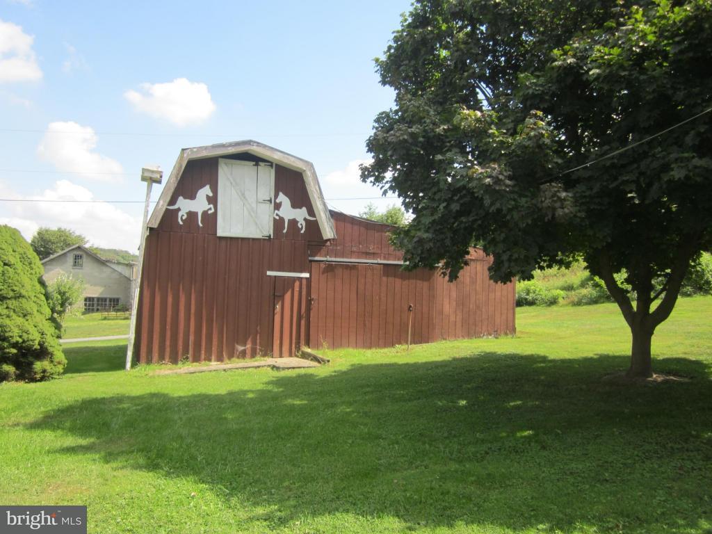 2726 Burma Road Columbia, PA 17512 - Photo 12 of 16 Gallery Image 12