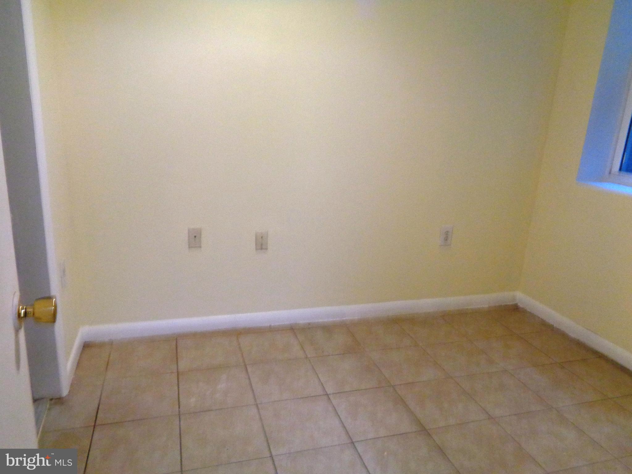 9009 Spring Avenue Lanham, MD 20706 - Photo 27 of 32