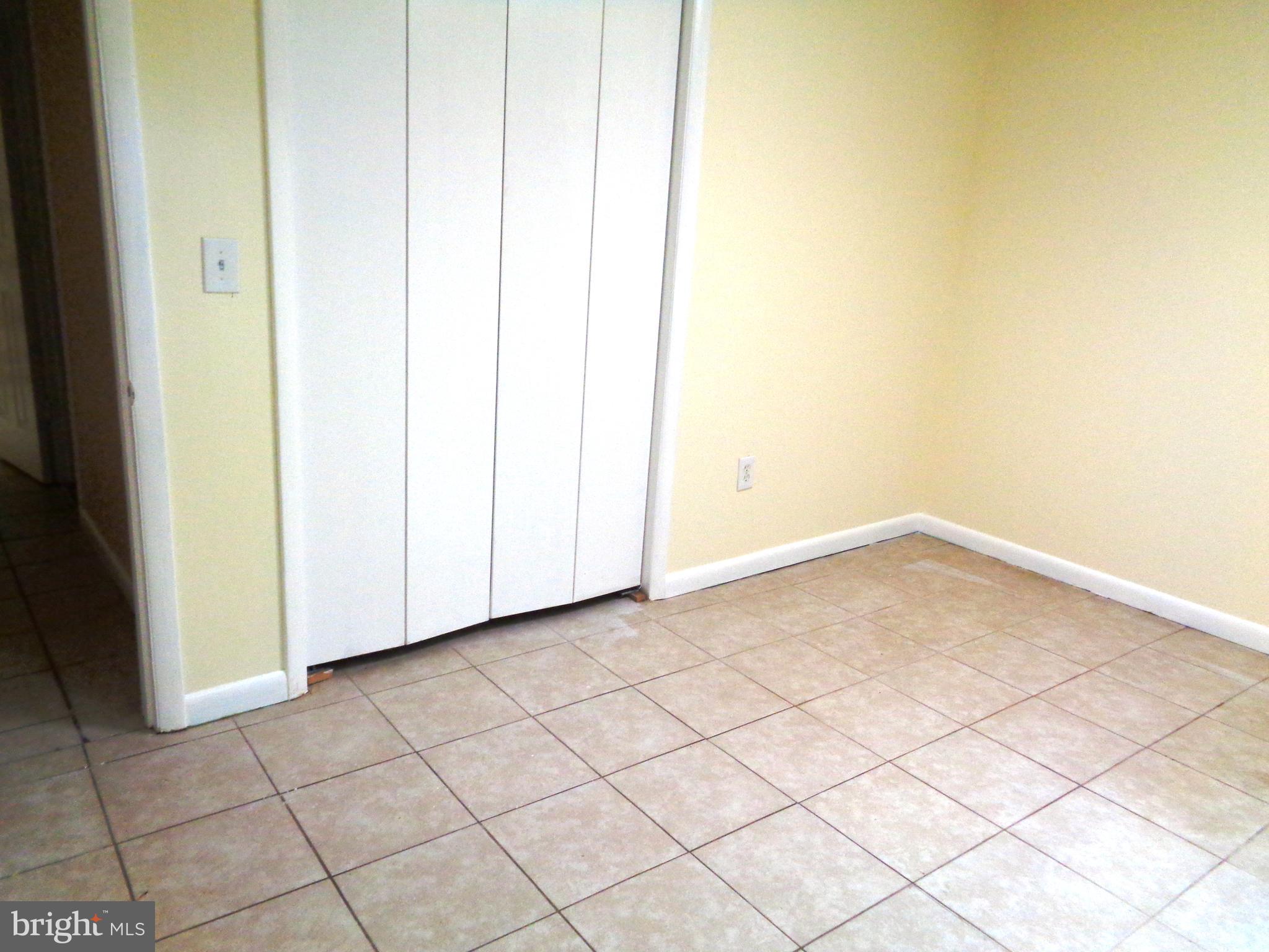 9009 Spring Avenue Lanham, MD 20706 - Photo 28 of 32