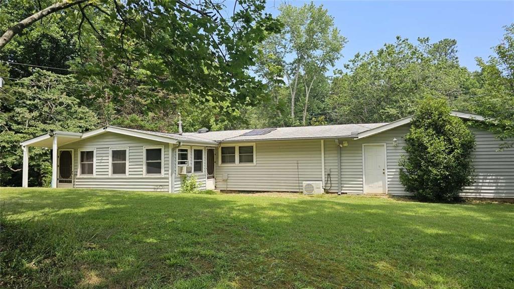 4810 Parks Road Cumming, GA 30041 - Photo 3 of 18