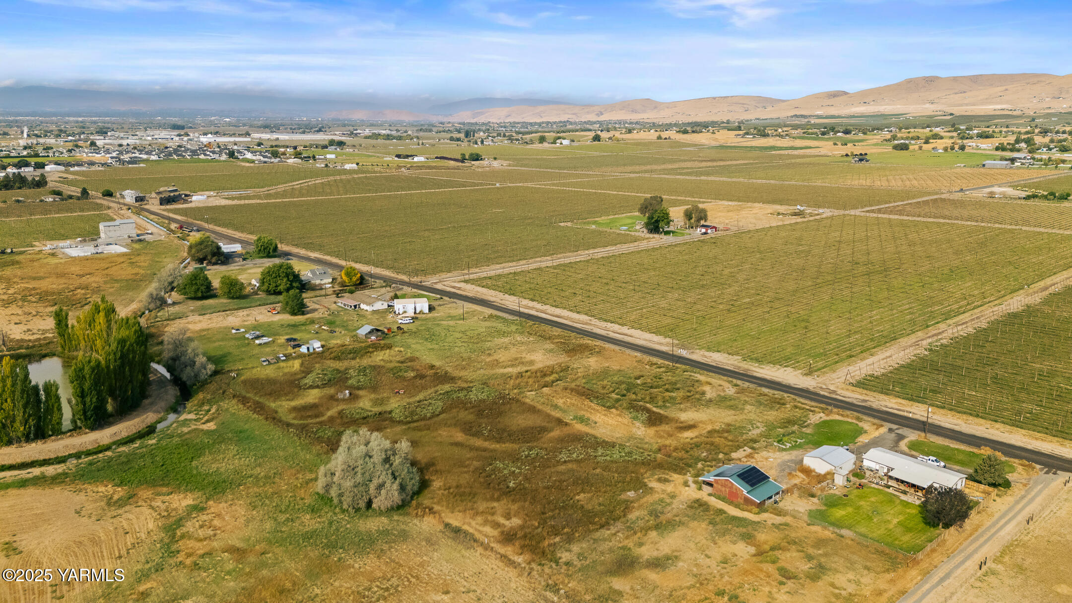 Nka East Charron Road Moxee, WA 98936 - Photo 5 of 8 E Charron Rd