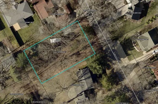 $128,000 | 114 South Bronson Street, New Buffalo, MI 49117