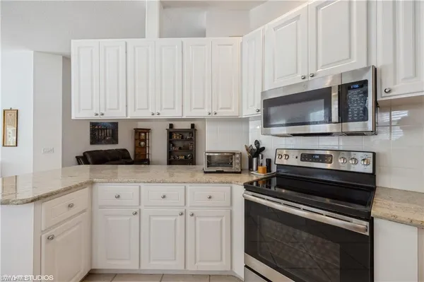 $2,750 | 3634 Exuma Way, Naples, FL 34119