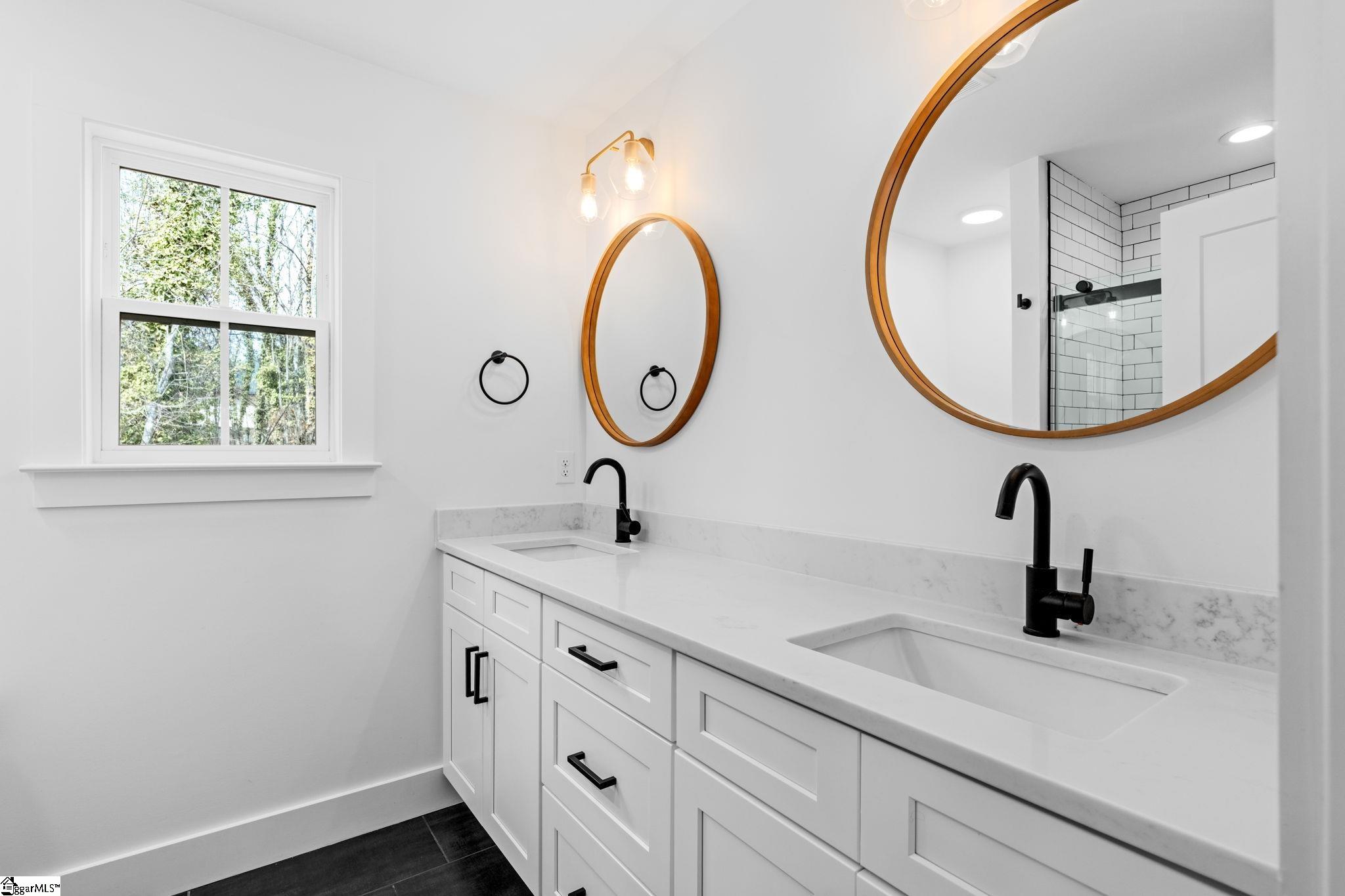 613 A Old Rutherford Road Taylors, SC 29687 - Photo 23 of 41 Gallery Image 23