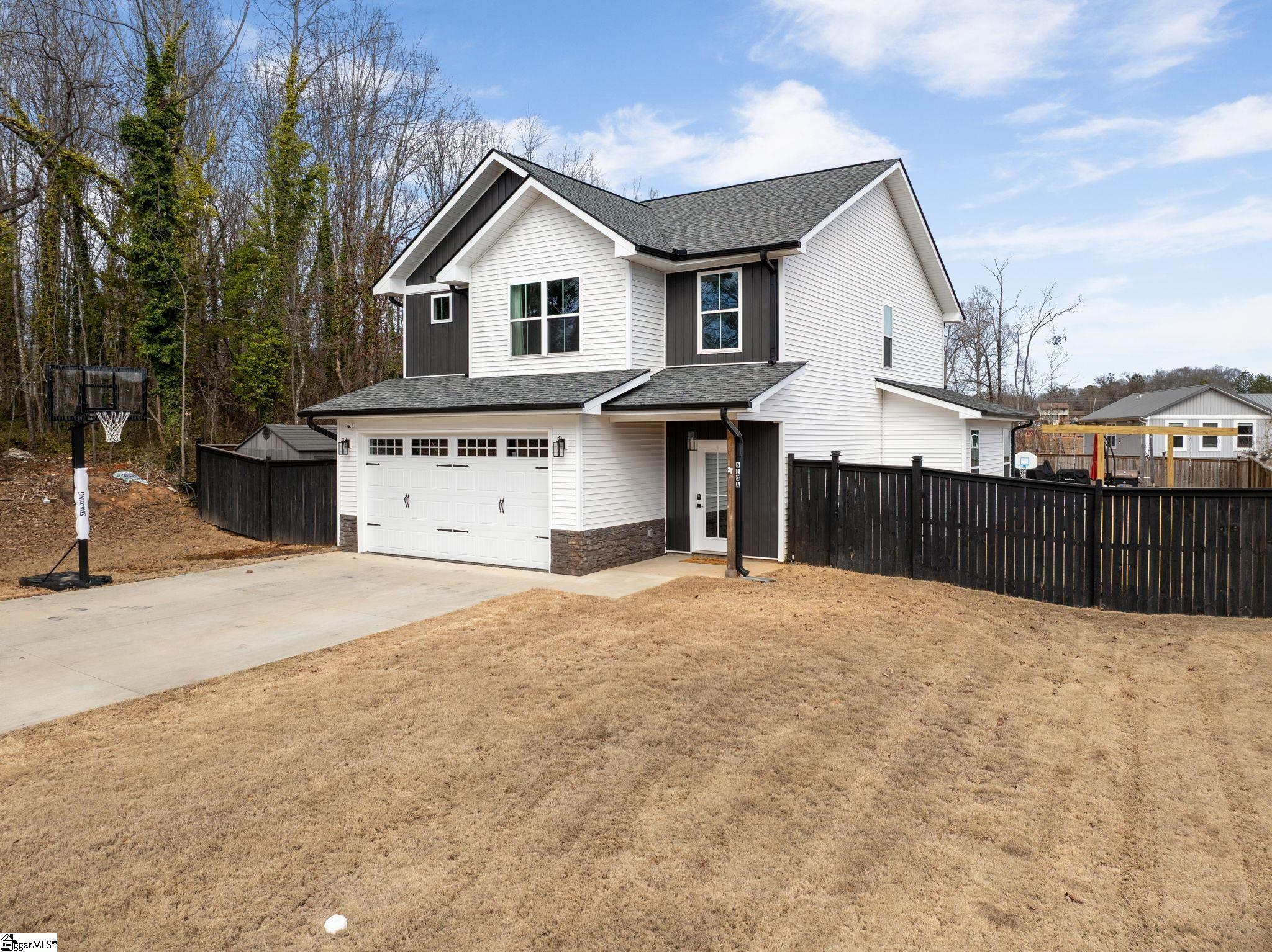 613 A Old Rutherford Road Taylors, SC 29687 - Photo 4 of 41 Gallery Image 4