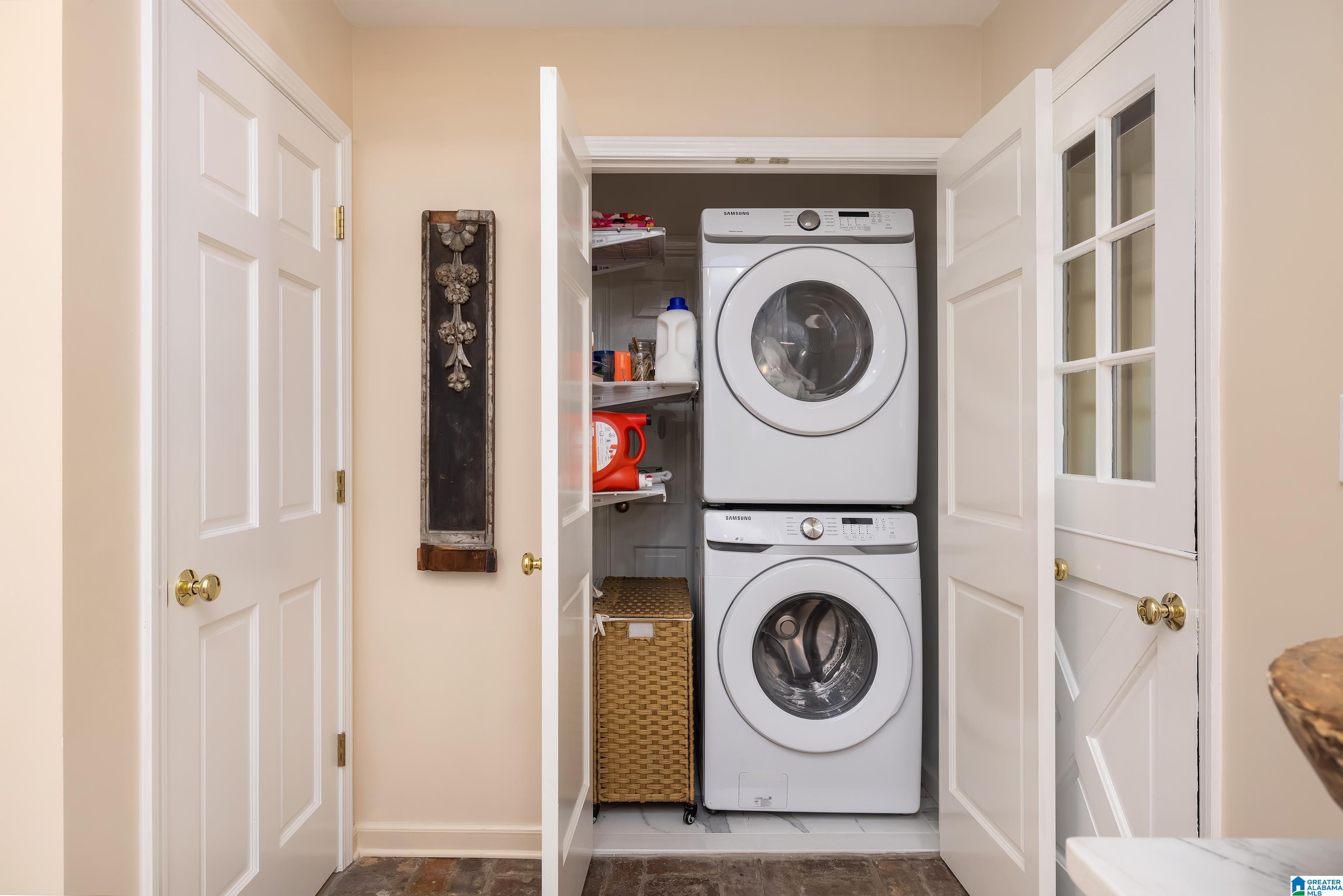3404 North Woodridge Road Birmingham, AL 35223 - Photo 54 of 76