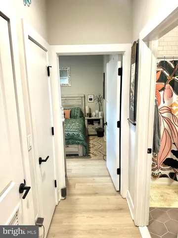 $1,995 | 1016 17th Place Northeast, Unit 2, Washington, DC 20002