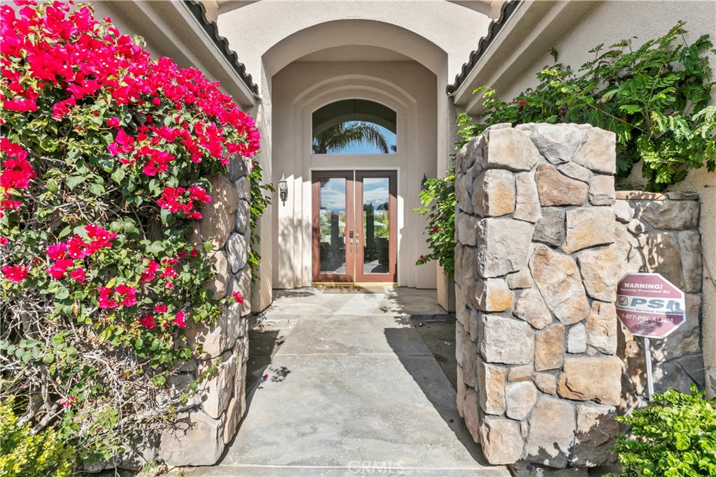 44 Killian Way Rancho Mirage, CA 92270 - Photo 3 of 72