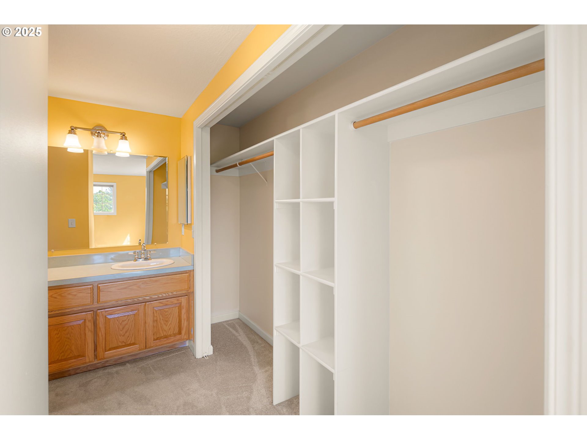 2730 Malibu Way Eugene, OR 97405 - Photo 24 of 47 a bathroom with a sink and a mirror