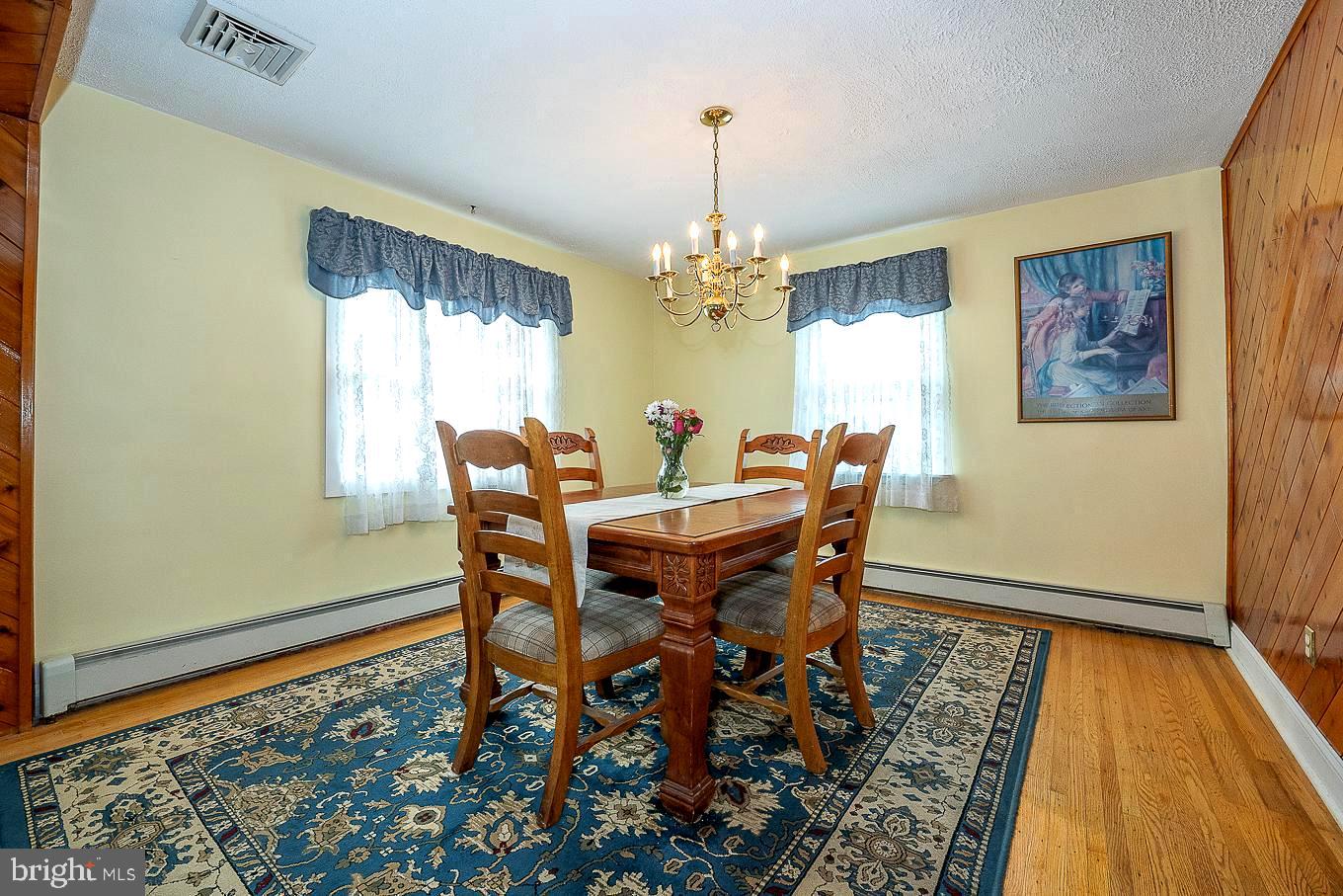 849 Quaint Street Secane, PA 19018 - Photo 8 of 31 Gallery Image 8