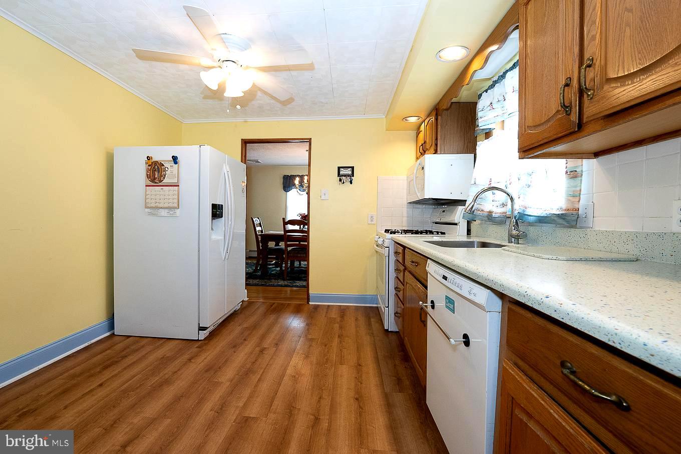 849 Quaint Street Secane, PA 19018 - Photo 10 of 31 Gallery Image 10