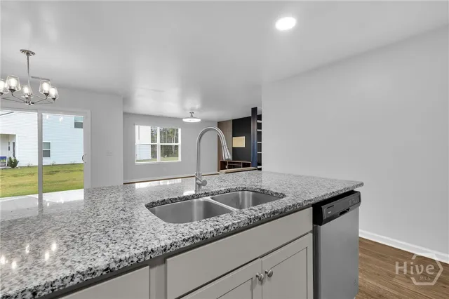 $2,300 | 233 Caribbean Village Drive, Guyton, GA 31312