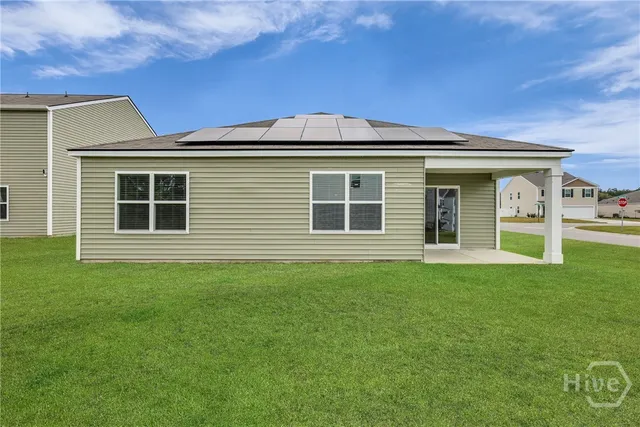 $2,300 | 233 Caribbean Village Drive, Guyton, GA 31312