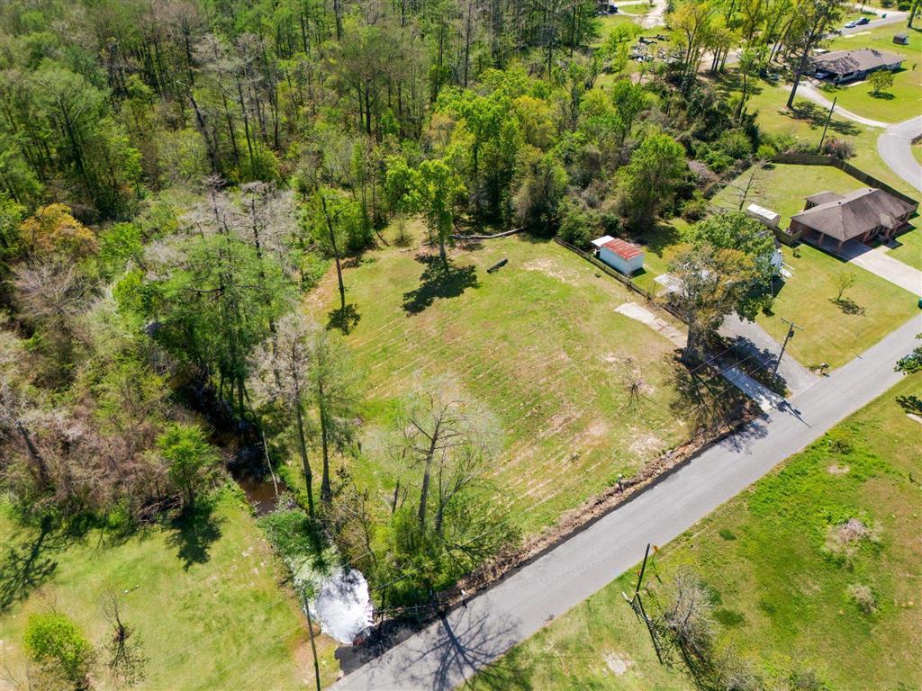 1009 Green Road Lake Charles, LA 70611 - Photo 3 of 13