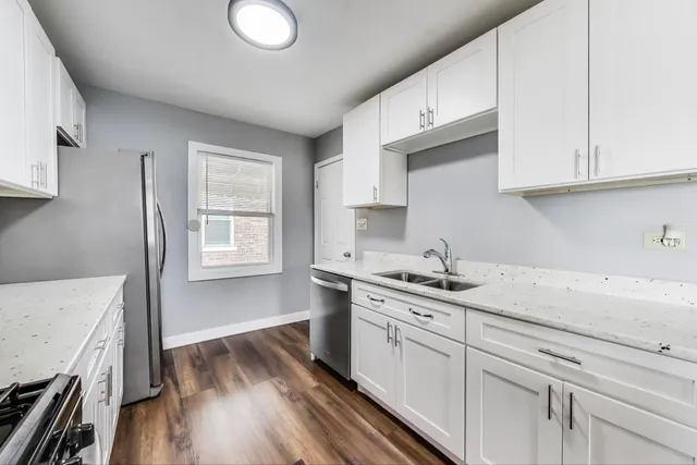 $399,950 | 4118 Prairie Avenue, Brookfield, IL 60513