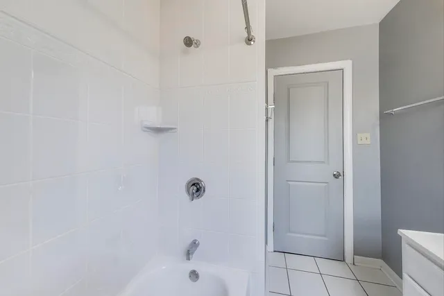 $399,950 | 4118 Prairie Avenue, Brookfield, IL 60513