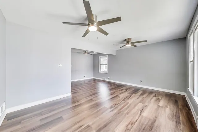 $399,950 | 4118 Prairie Avenue, Brookfield, IL 60513