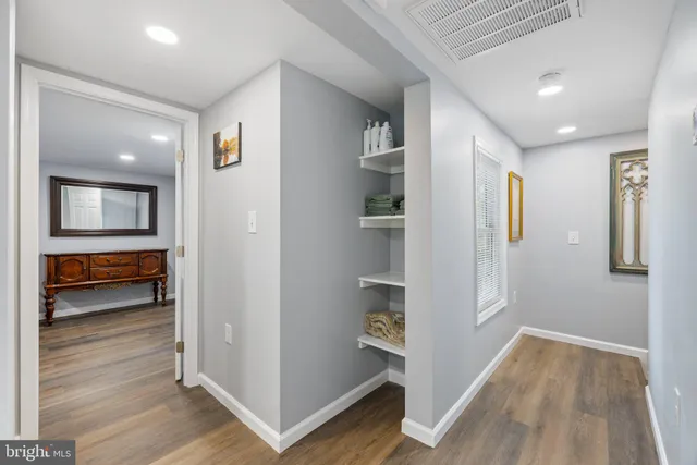 a view of livingroom with furniture and wooden floor