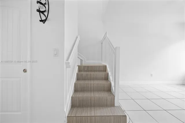 $465,000 | 21416 Northwest 13th Place, Miami Gardens, FL 33169