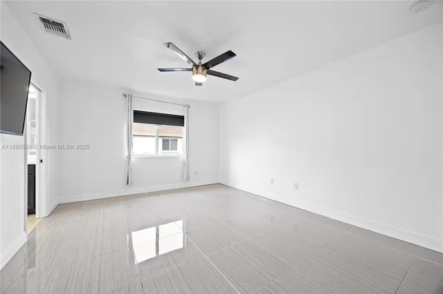 $465,000 | 21416 Northwest 13th Place, Miami Gardens, FL 33169