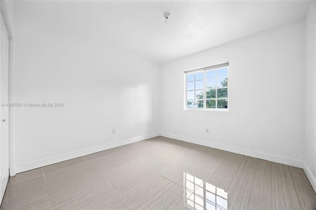 $465,000 | 21416 Northwest 13th Place, Miami Gardens, FL 33169