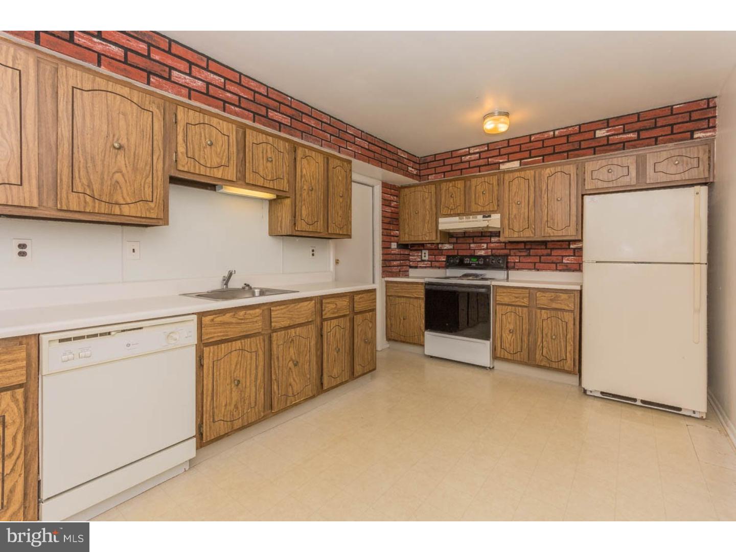 3 Procyon Road Sewell, NJ 08080 - Photo 11 of 25 Gallery Image 11