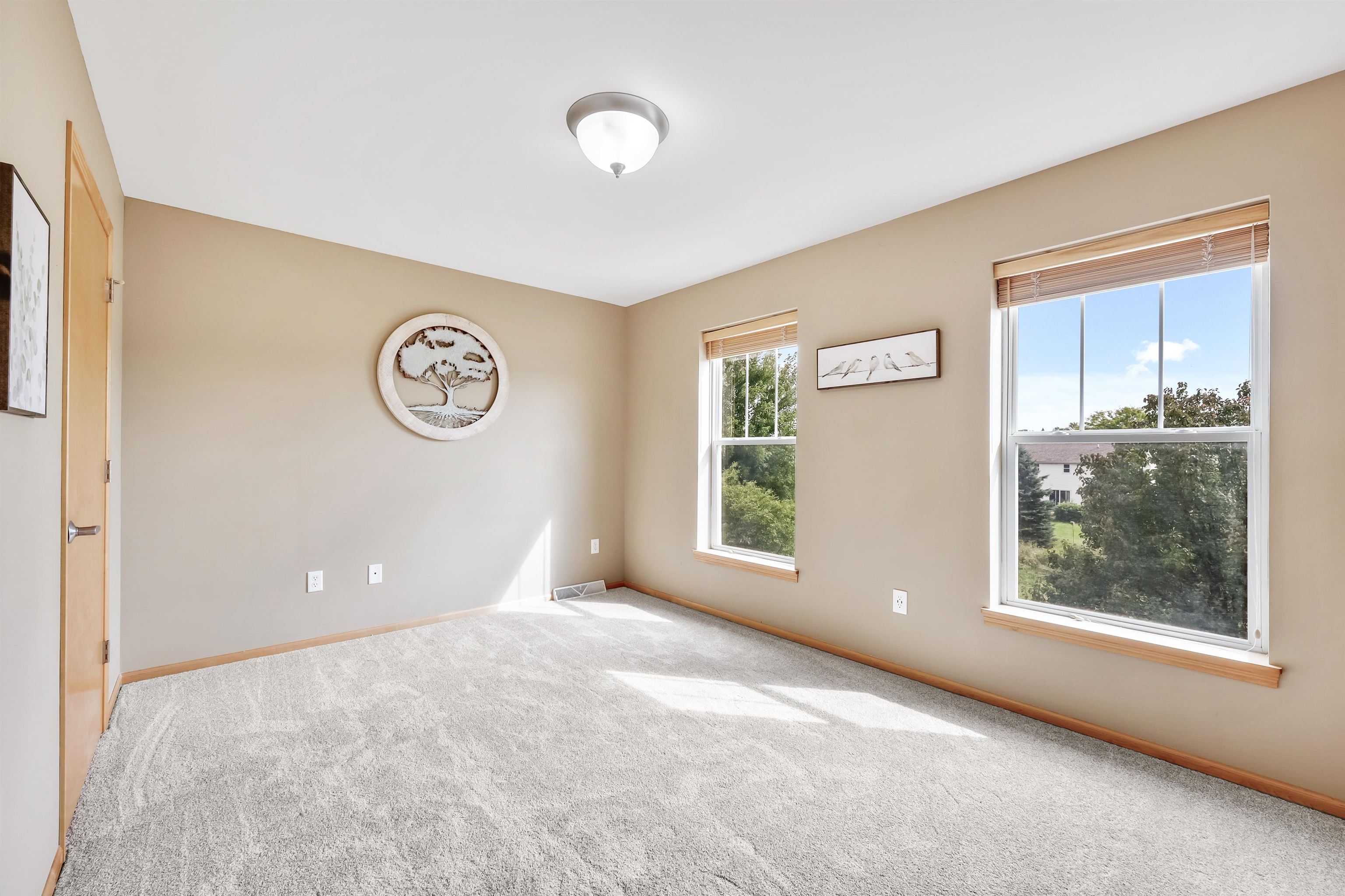 72 S Gardens Fitchburg, WI 53711 - Photo 17 of 40