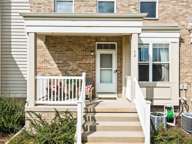 $345,000 | 72 S Gardens, Fitchburg, WI 53711