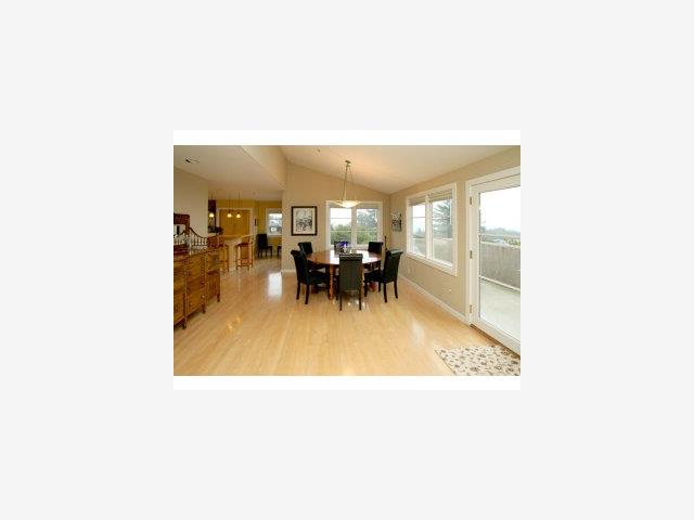 107 Pasture Road Santa Cruz, CA 95060 - Photo 4 of 9 Gallery Image 4