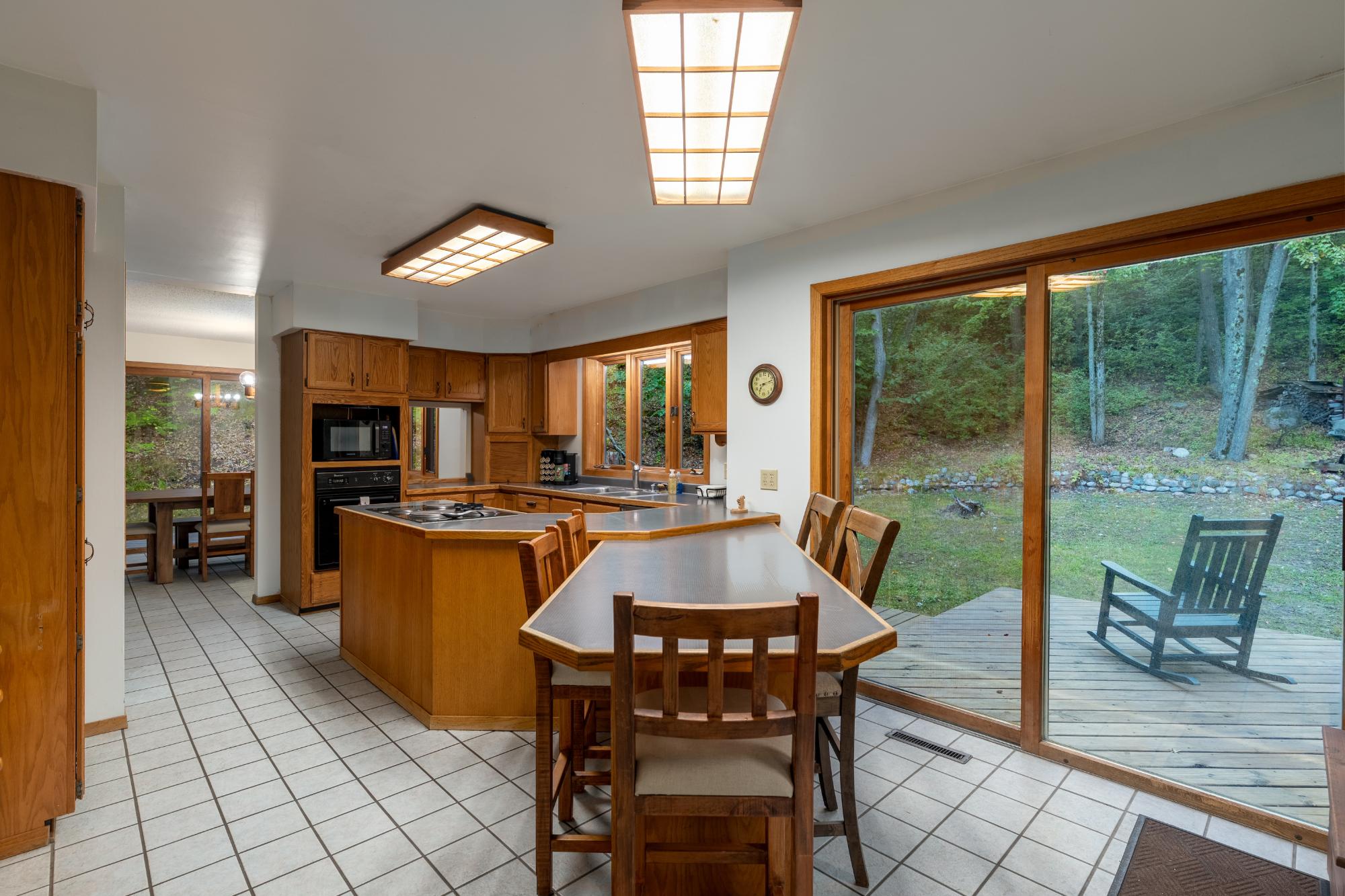 211 Coolidge Avenue Rhinelander, WI 54501 - Photo 3 of 35 Gallery Image 3