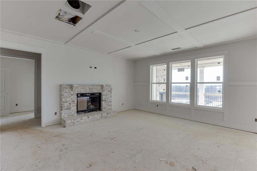 225 Smokey Road Buford, GA 30518 - Photo 7 of 47