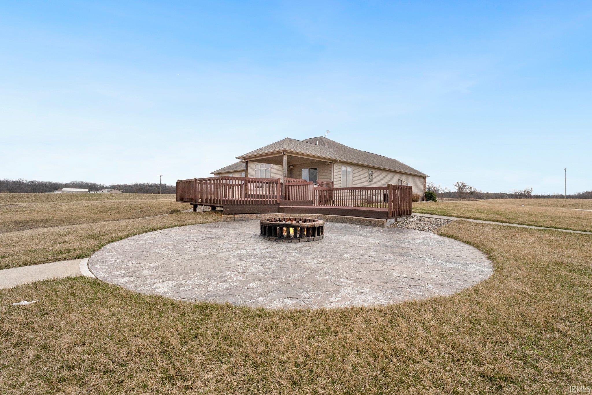 4585 County Road 60 Auburn, IN 46706 - Photo 9 of 35