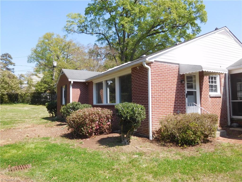 2825 Windsor Road Winston-Salem, NC 27104 - Photo 7 of 9