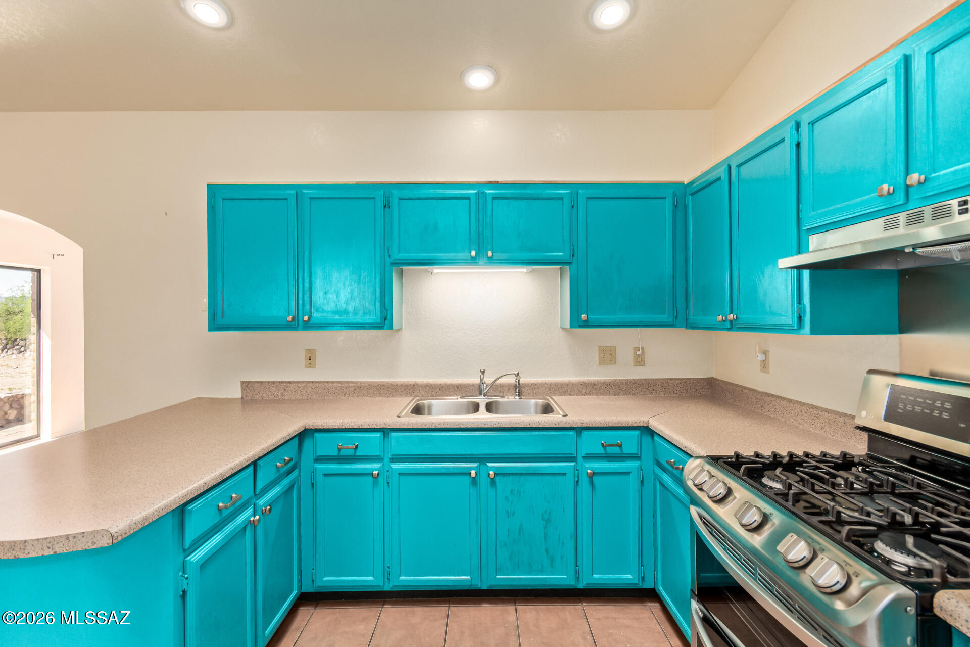 284 Olga Court Rio Rico, AZ 85648 - Photo 19 of 50 Gallery Image 19