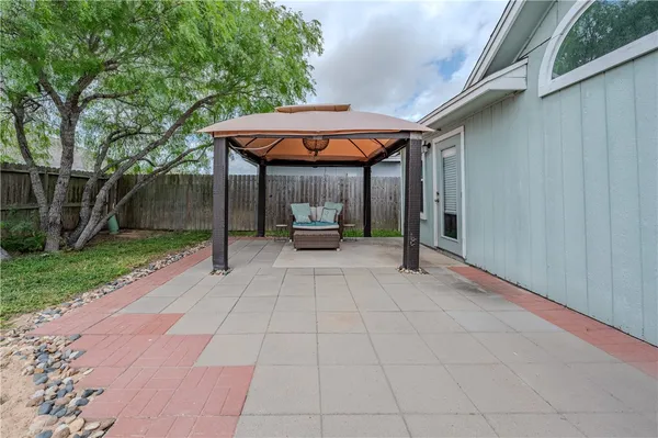 $240,000 | 7405 Russ Lane, Corpus Christi, TX 78414