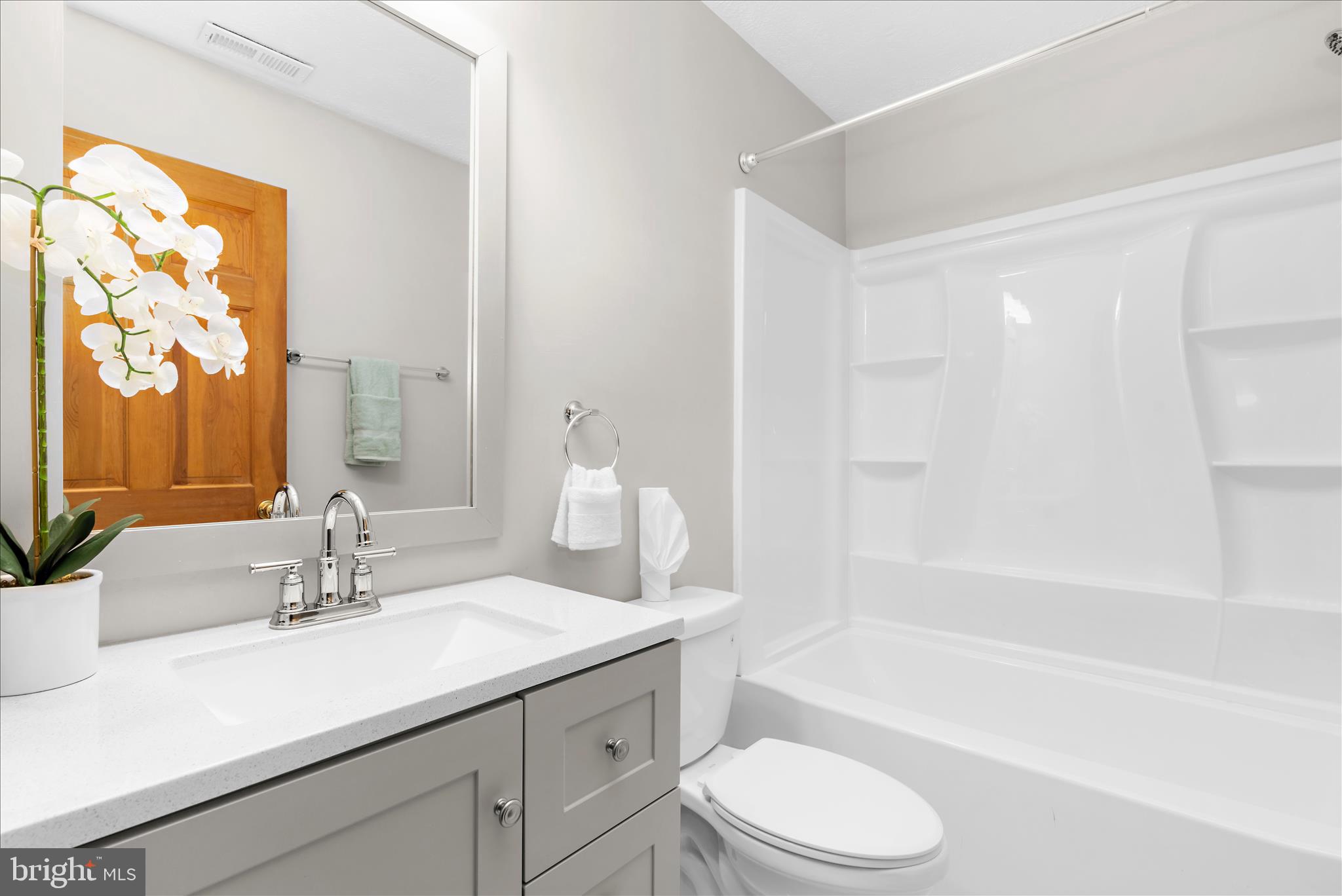 318 Wicomico Road Stevensville, MD 21666 - Photo 33 of 51 Recently renovated Hall bath