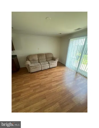 $160,000 | 19 Carroll View Avenue, Unit 19, Westminster, MD 21157