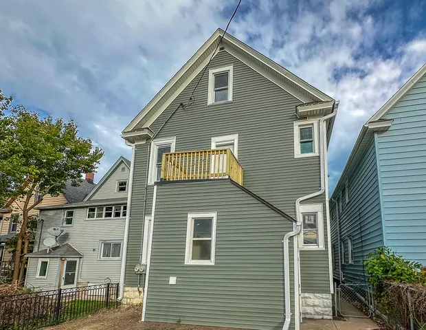 $339,900 | 1221 South 72nd Street, Unit 1223, West Allis, WI 53214