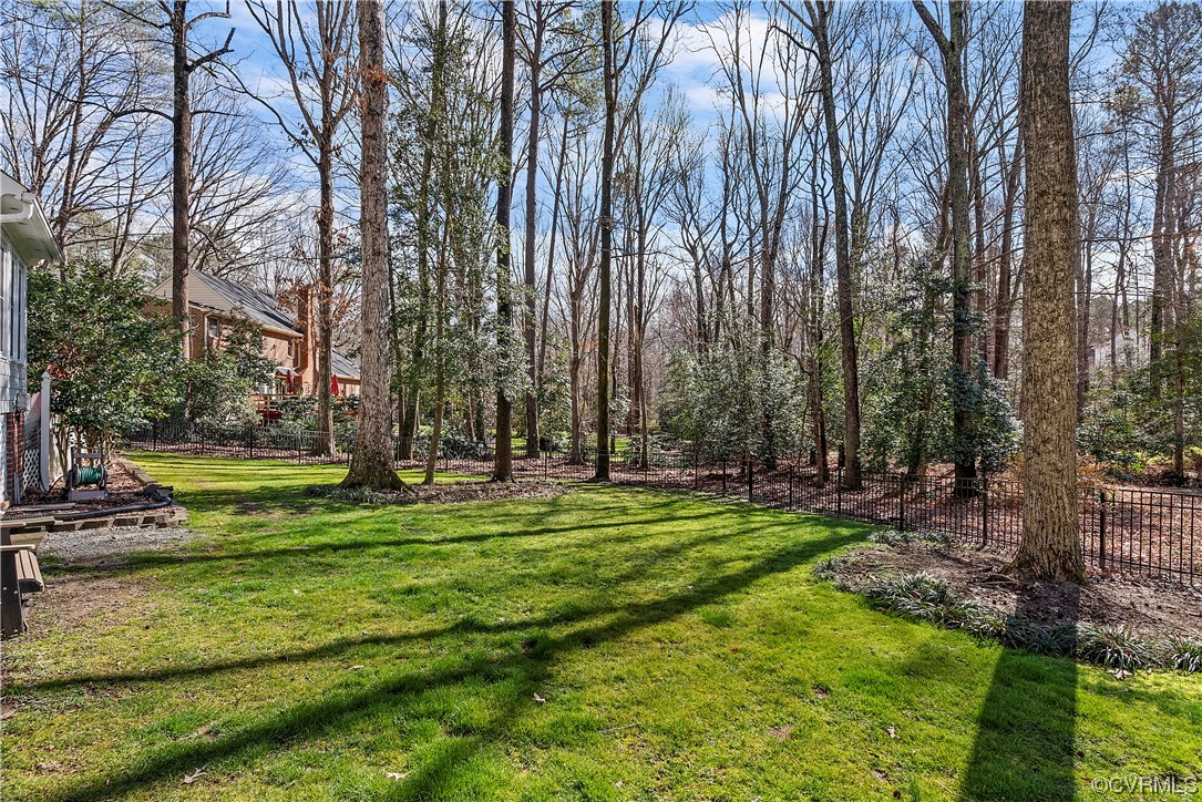 5900 Waters Edge Road Midlothian, VA 23112 - Photo 49 of 50 Gallery Image 49